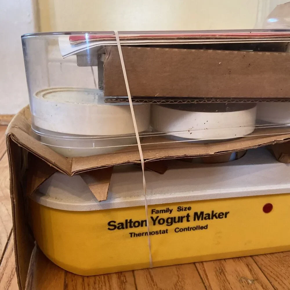 Vintage Salton Yogurt Maker Cheese Maker Family Size GM-10 *****NO JARS INCLUDED